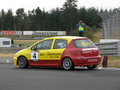 Det er denne vinkel på Peugeot 307 raceren, René Hoff håber han kan vise konkurrenterne!